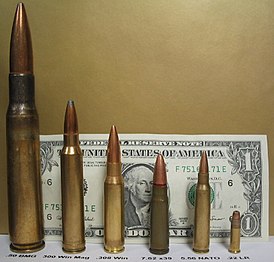 Слева направо: 12,7 × 99 мм НАТО, .300 Win Mag, .308 Winchester, 7,62×39 мм, 5,56×45 мм НАТО, .22 LR
