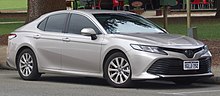 Toyota Camry sedan 2018 Toyota Camry (ASV70R) Ascent sedan (2018-08-27) 01.jpg