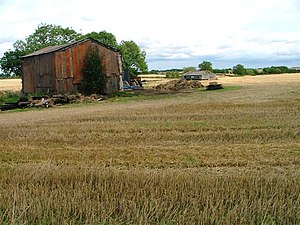 English: Barns, Moor House Farm. Looking north...