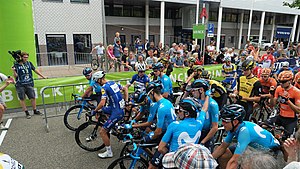 The start on Stage 1 in Heerenveen