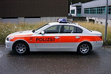 Swiss police car Bmw dubendorf 5er 1.jpg