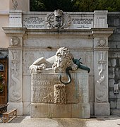 Fontaine au lion