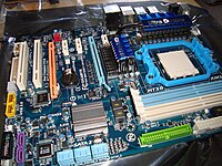 Motherboard with space for daughterboards