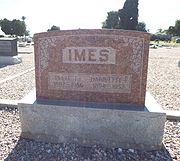 Grave of Issac Imes (1892-1956) and Harriette Imes (1894-1952)