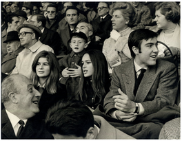 Raffaella De Laurentiis (l.), mei har suster Veronica (m.) en ûndernimmer Guido Borghi (rj.) om 1970 hinne.