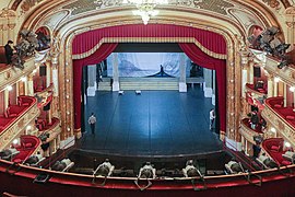 Intérieur du théâtre.