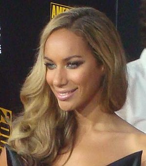 Lewis at the American Music Awards of 2009