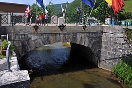 Pont Charlemagne.