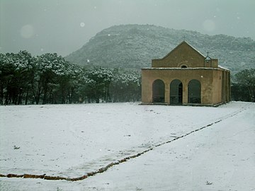 L'església de Sant'Antonio durant la nevada del 2007.