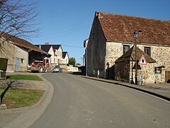 La route départementale 71 en direction de Sainte-Sévère-sur-Indre en 2012.