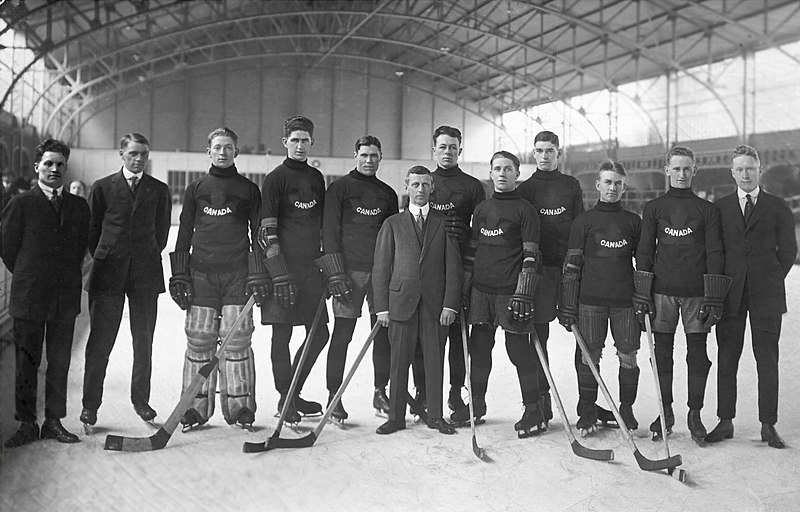 Fișier:Winnipeg Falcons team photo at the 1920 Summer Olympics.jpg