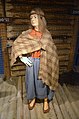 Ricostruzione degli indumenti femminili tipici della cultura pomeranica