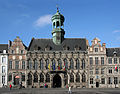 Mons, la Grand'Place, l'hôtel de ville.