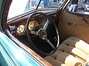 "פורד 1937" - מבט לתא הנהג ולוח מחוונים
