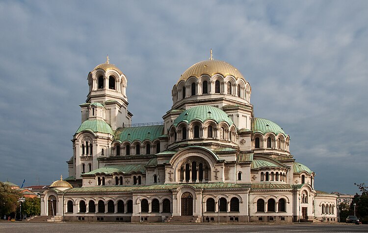 Храм-памятник Александра Невского в Софии (Болгария)