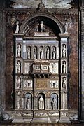 Antonio Rizzo, Monumento Tron, Basilica Frari, Venezia.jpg