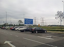 Bandar Tropicana Aman terletak di Telok Panglima Garang.