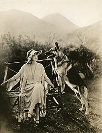 avec Jane Murfin en 1922
