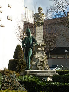 Monument à Alfred Adam (1897), Longjumeau.