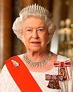 Королева с новозеландскими знаками различия 