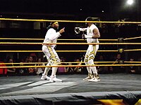 Hình của The Street Profits.