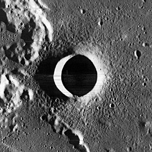 Taruntius F desde el Lunar Orbiter 1