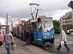 Gekoppeld Konstal stel (2x 105N) op lijn 22, halte Arkady, Wrocław, 2009.