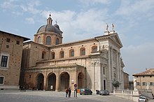 Urbino, Marche Urbino-duomo01.jpg
