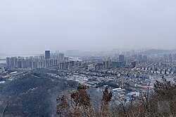 A view of Jiangxia from the top of Bafen Mountain
