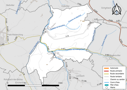 Carte en couleur présentant le réseau hydrographique de la commune