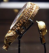 The Alfred Jewel (9th century) Alfred Jewel.jpg