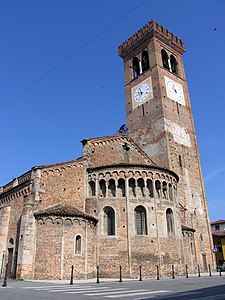 San Sigismondo, siglo XII, en Rivolta d’Adda, Lombardía, vista de la cúpula del ábside