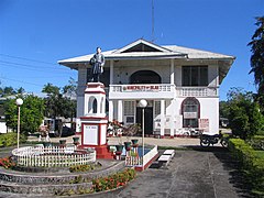 Bilar Municipal Building