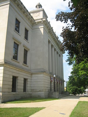 Здание суда округа Ли