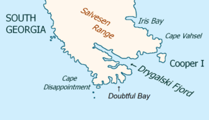 Lage von Cooper Island (rechts) vor der Südostküste Südgeorgiens. Der Cooper Sound verläuft zwischen beiden Inseln.