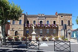 Skyline of La Chapelle-de-Guinchay