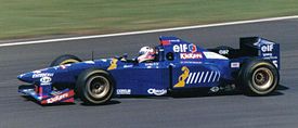 Martin Brundle driving the JS41 at the 1995 British Grand Prix.