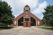 Ebenezer Baptist Church in Atlanta, affiliated with the Progressive National Baptist Convention Martin Luther King Jr. National Historic Site August 2016 01 (Ebenezer Baptist Church Horizon Sanctuary).jpg