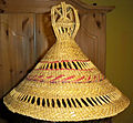 Bayrakta bulunan mokorotlo adı verilen şapka