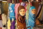Miniatura para Uso del velo en el mundo islámico