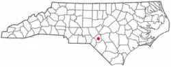 Location of Raeford, North Carolina