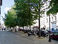 Place piétonne au bout des rues de Turenne et Normandie.