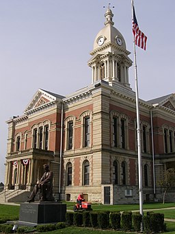 Wabash Countys domstolshus och Lincolnstatyn i Wabash.