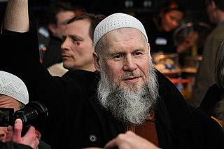 Abdullah Tammi Suomen islamilaisen puolueen ensimmisen puheenjohtajana. Kuvalhde: Wikipedia