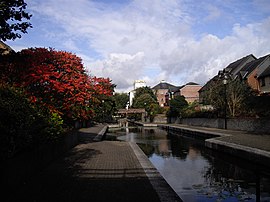 Im Norden von Butetown in Atlantic Wharf am Dock Feeder Canal (2011)