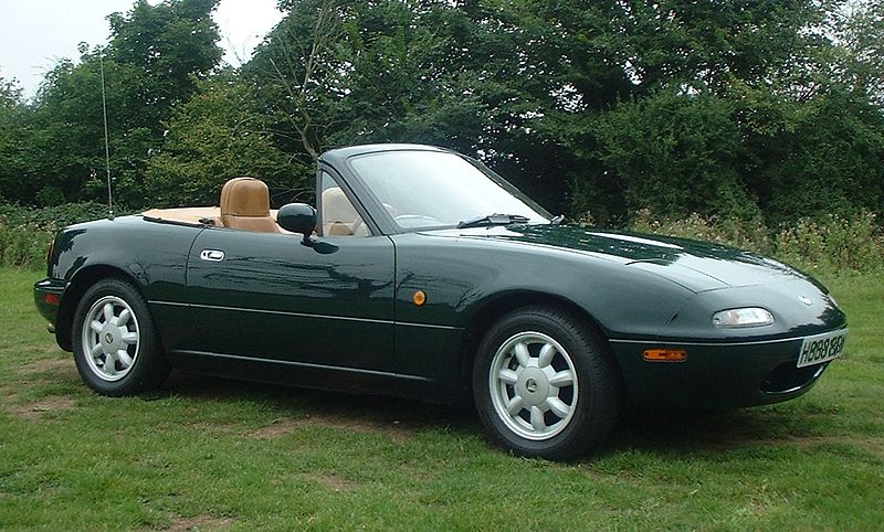 800px-Eunos.jpg