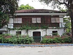 Flores Ancestral House Tayum