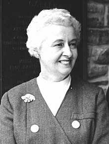 Gwen Awsumb 1937.jpg