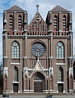 De Sint-Martinuskerk aan 't Hofke 1 in Tongelre