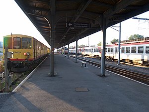 拉圖爾德卡羅勒站的站台